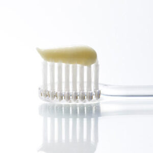 エミーブルーム オーガニックトゥースペースト（マンダリンオレンジ）＜歯磨き粉＞